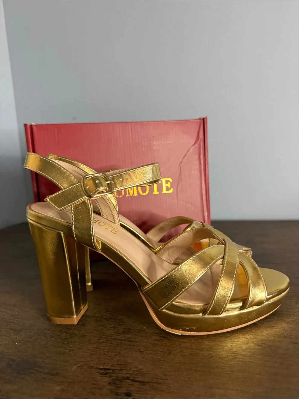 MERUMOTE Women's Peep Toe Chunky Heel Ankle Strap Platform Sandal